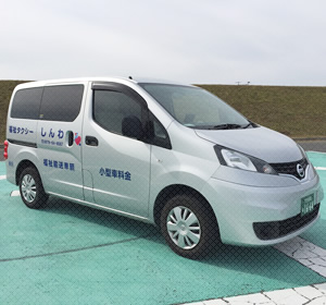 日産 NV200